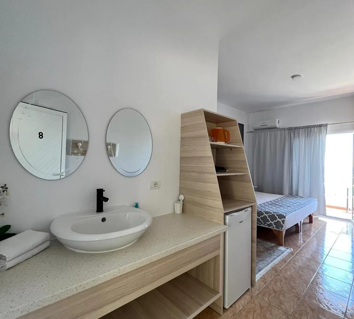 Salt Life Hotel Dhermi